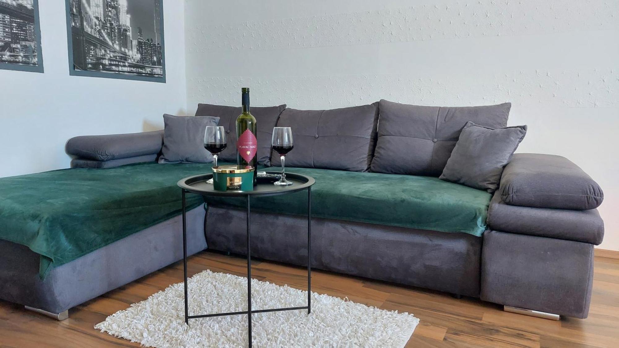 פירובאץ Apartment Zana מראה חיצוני תמונה